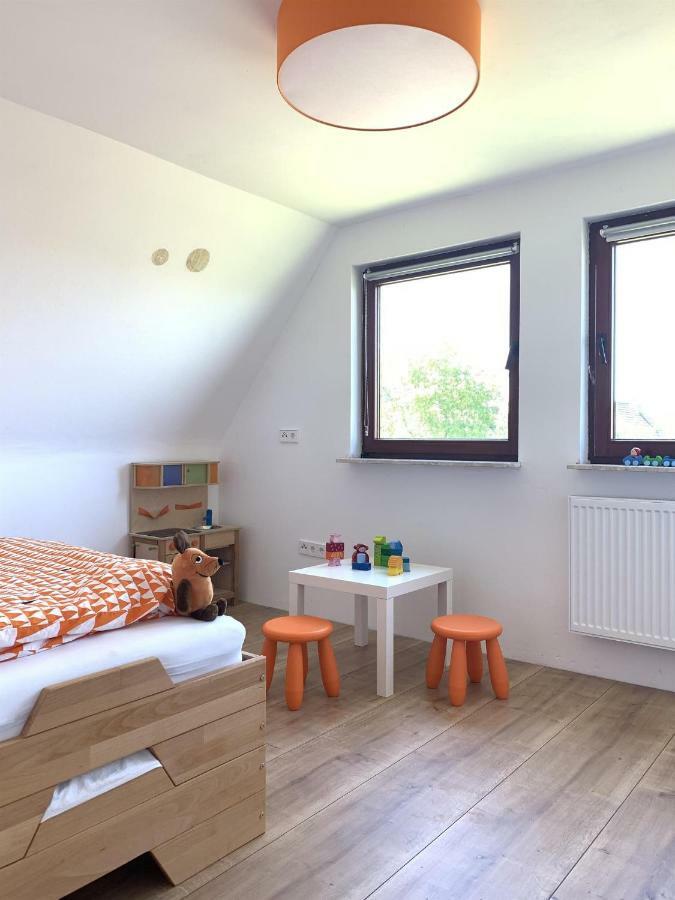 加尔丁Haus Plueschmors别墅 外观 照片