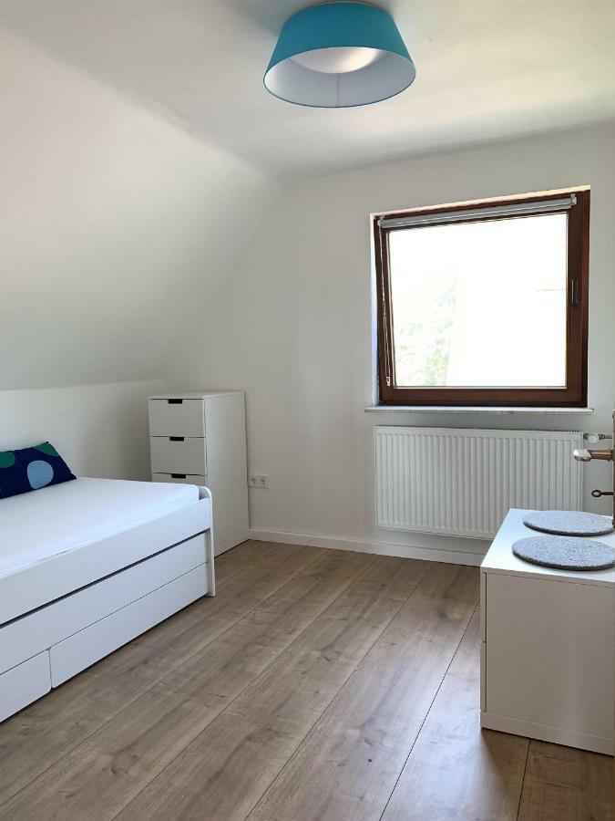 加尔丁Haus Plueschmors别墅 外观 照片